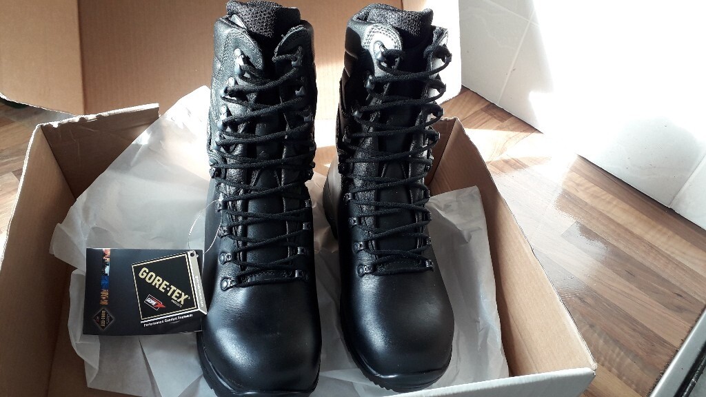 top 10 safety boots uk